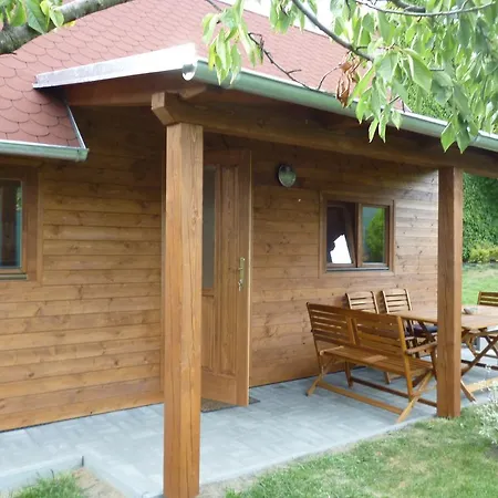 Relax-chatka A Apartamento *